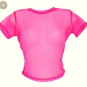 🎉🦩 NWT Emma & Sam Mesh Tee 🎉🦩